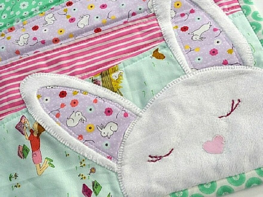 15 Free Table Runner Patterns To Adorn Your Easter Table