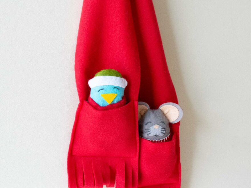 Easy DIY Scarf With Pockets Scratch And Stitch