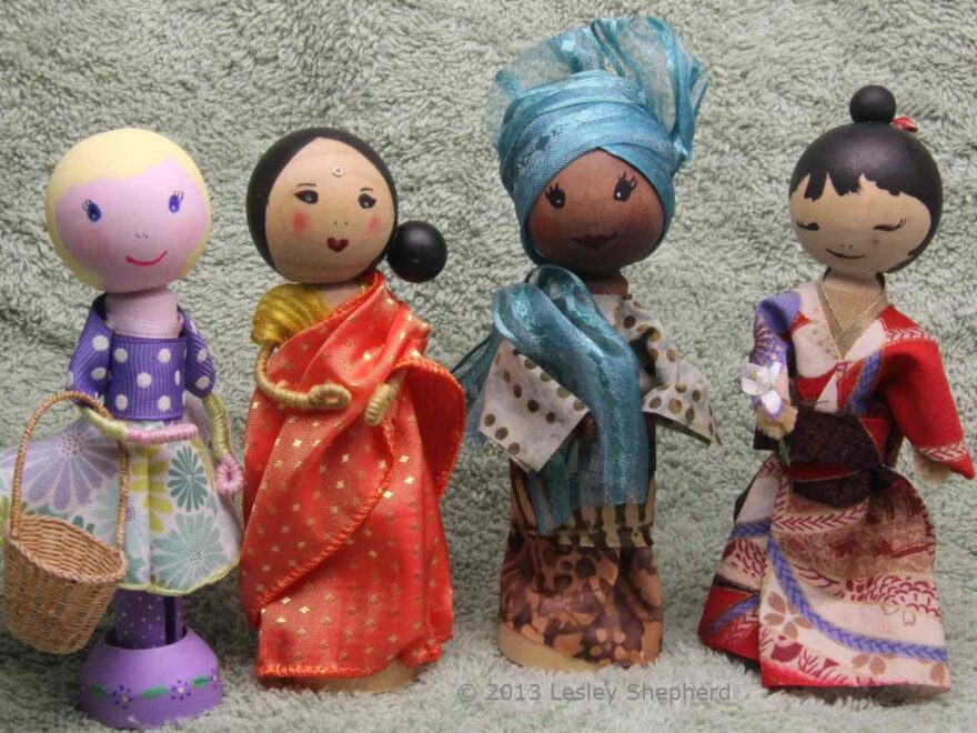 How To Make And Dress Clothespin Dolls